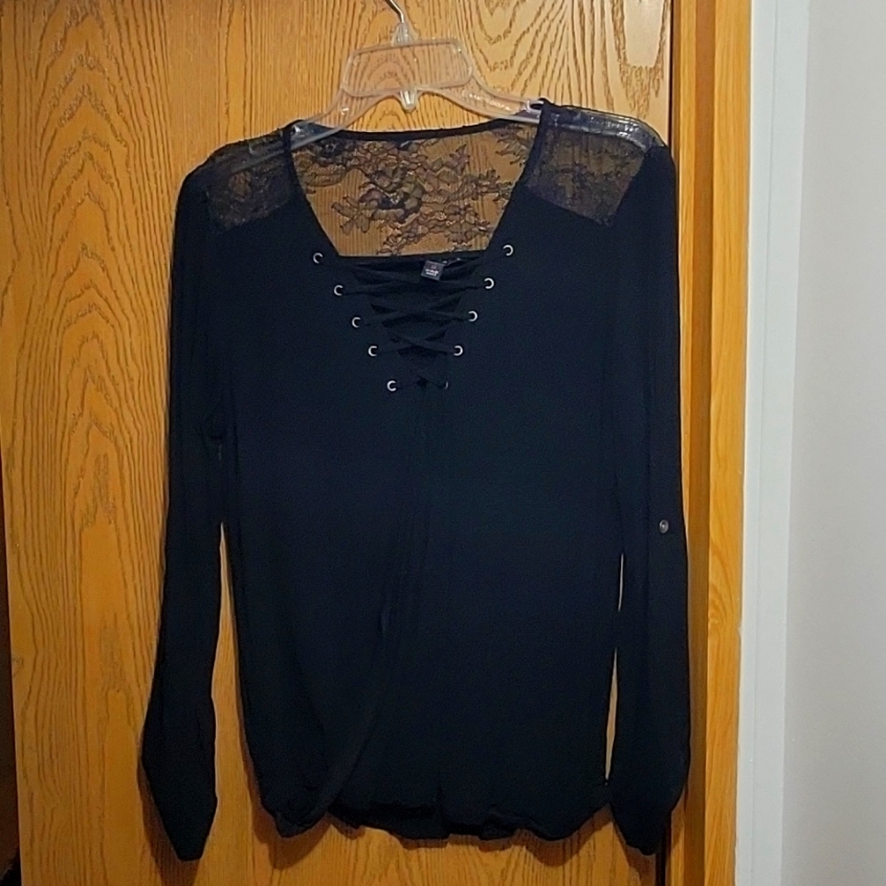 Rock & Republic Black Top